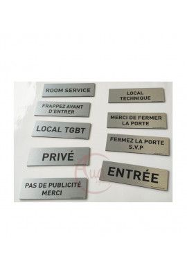 Plaque de porte Aluminium brossé imprimé AluSign Texte - 150x50 mm - Concierge - Double Face adhésif au dos